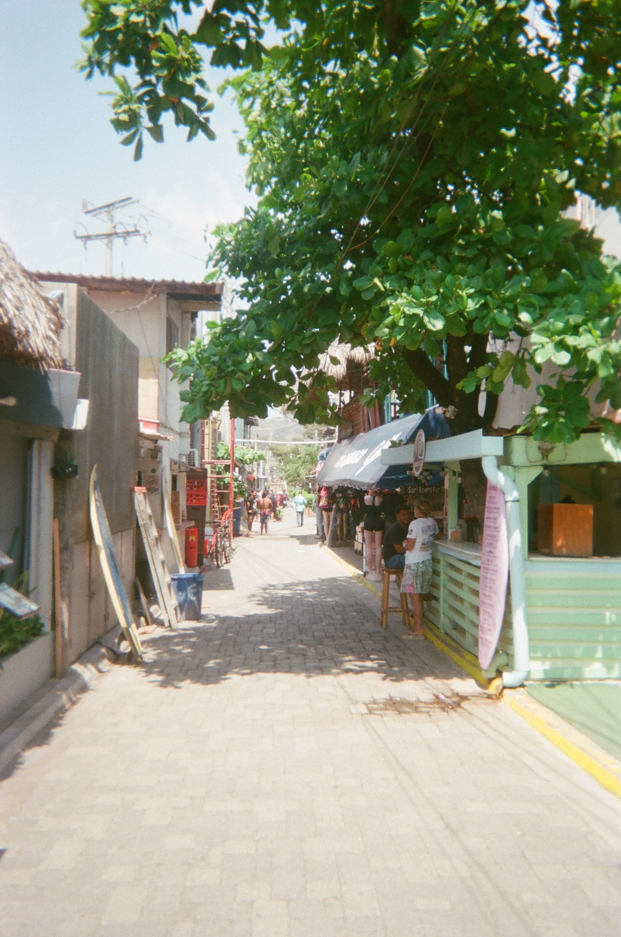 Surf and Sun in El Tunco - Photo 3